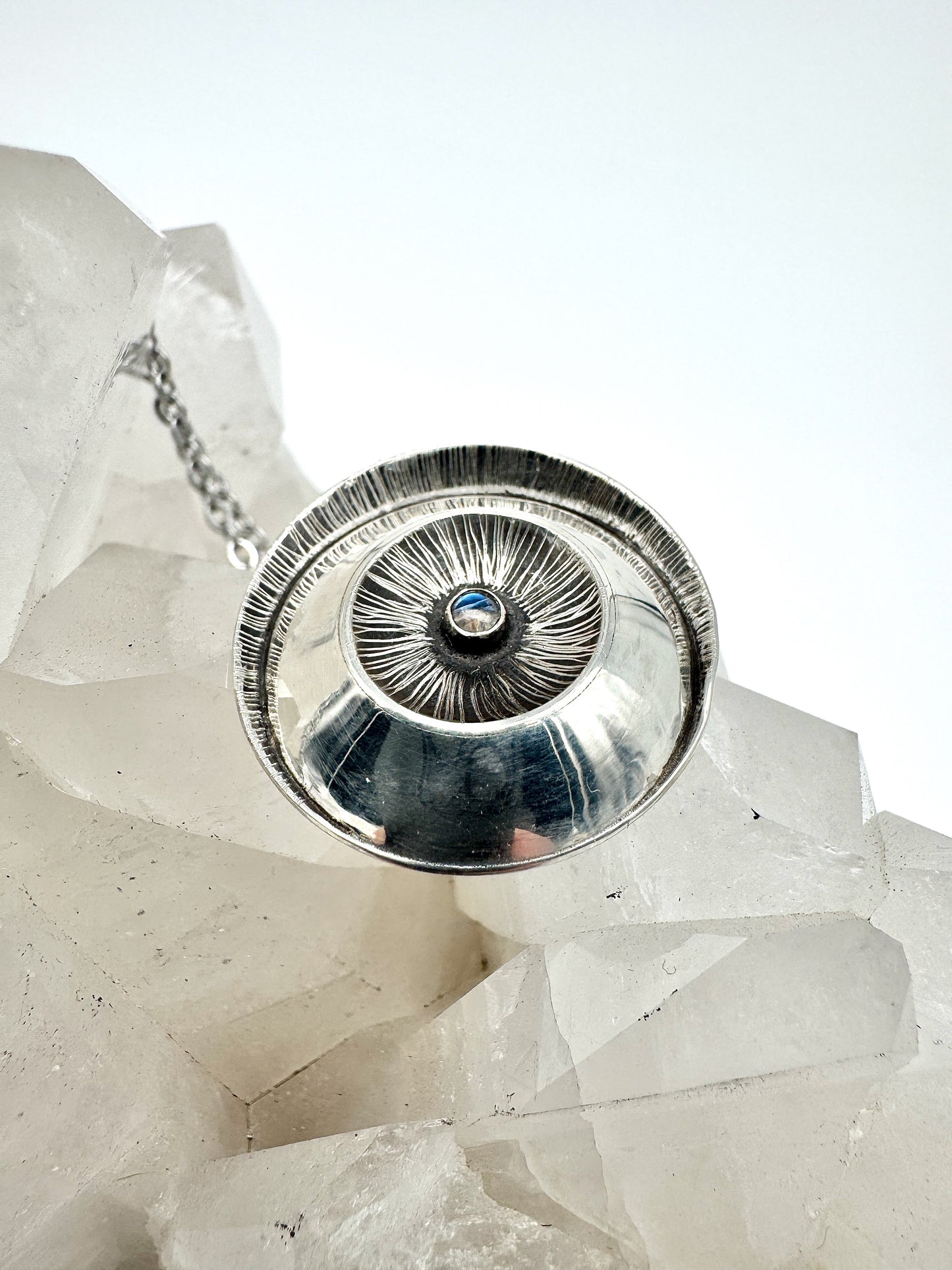 Objet 3 pendant