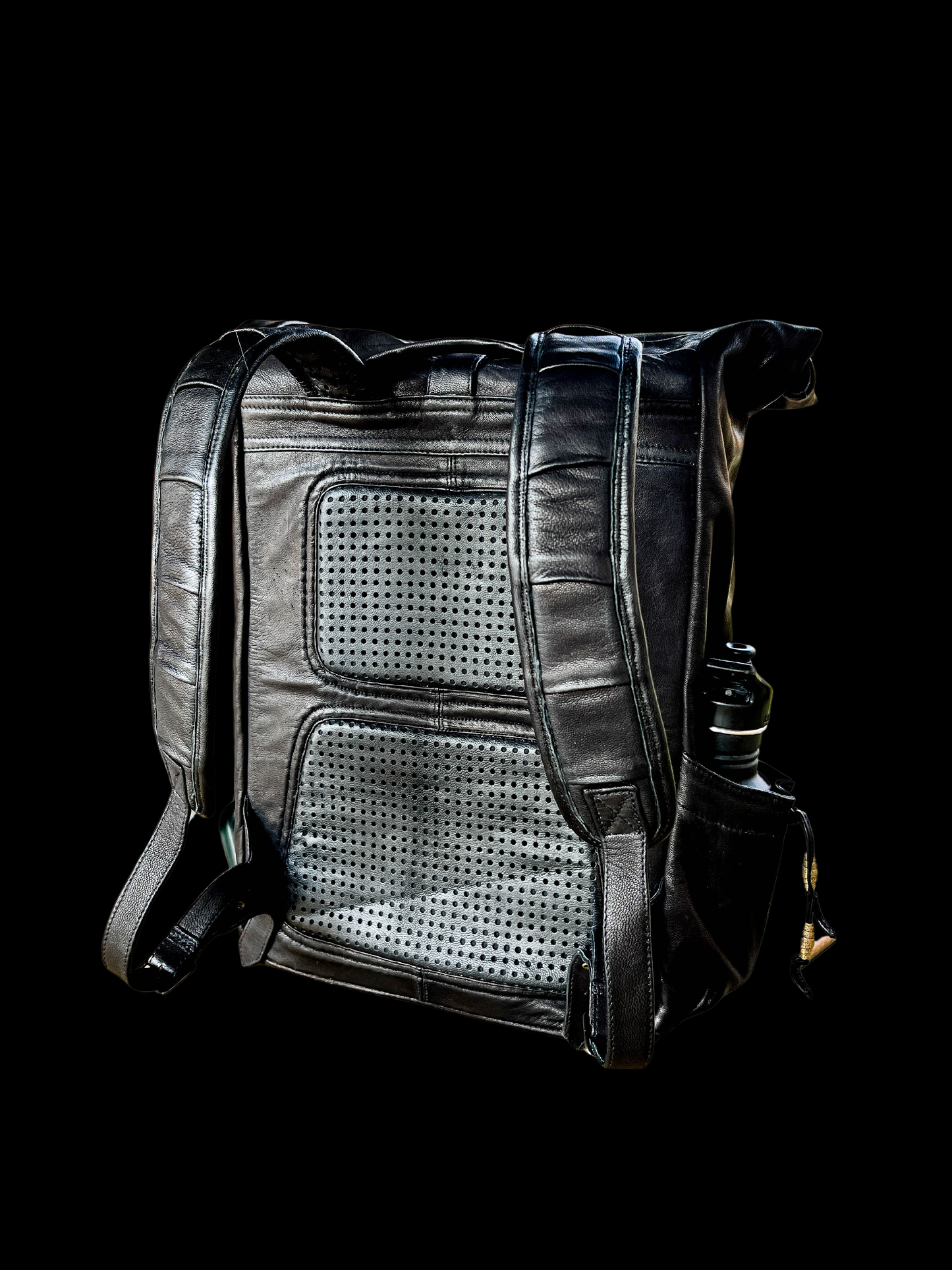 Mind the Gap Leather backpack