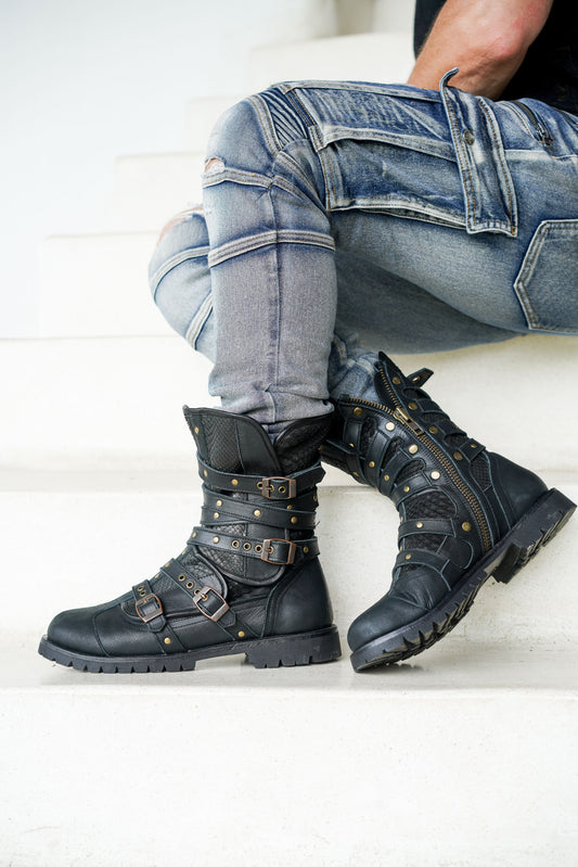 Novarva leather boots